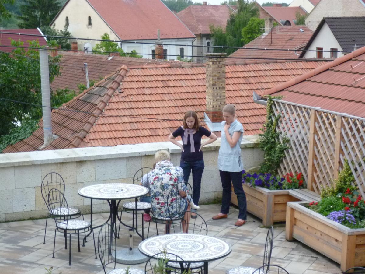 Erzsebet Pince Lägenhet Tokaj Exteriör bild