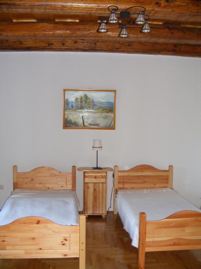 Erzsebet Pince Lägenhet Tokaj Exteriör bild