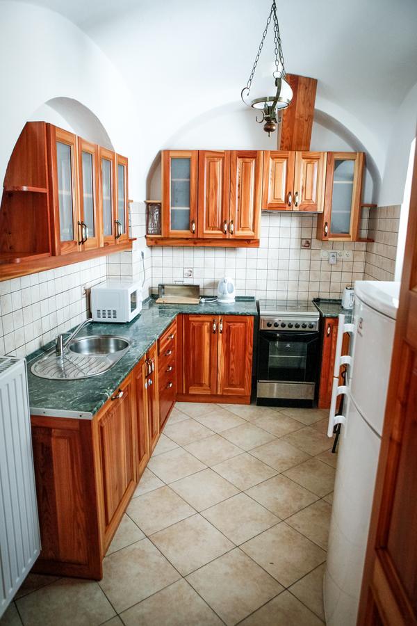 Erzsebet Pince Lägenhet Tokaj Exteriör bild